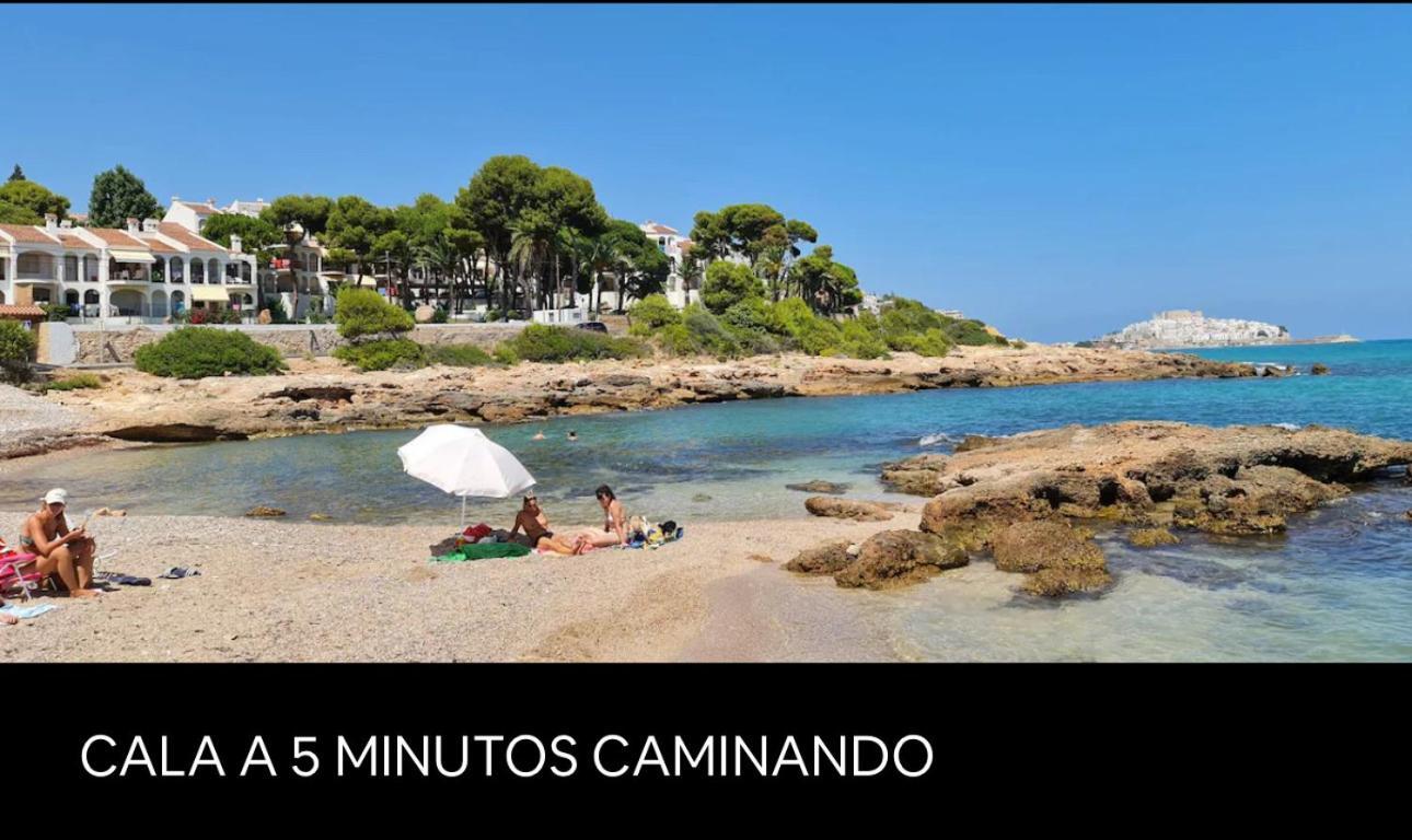 Peniscola Entre El Mar Y Montanas *